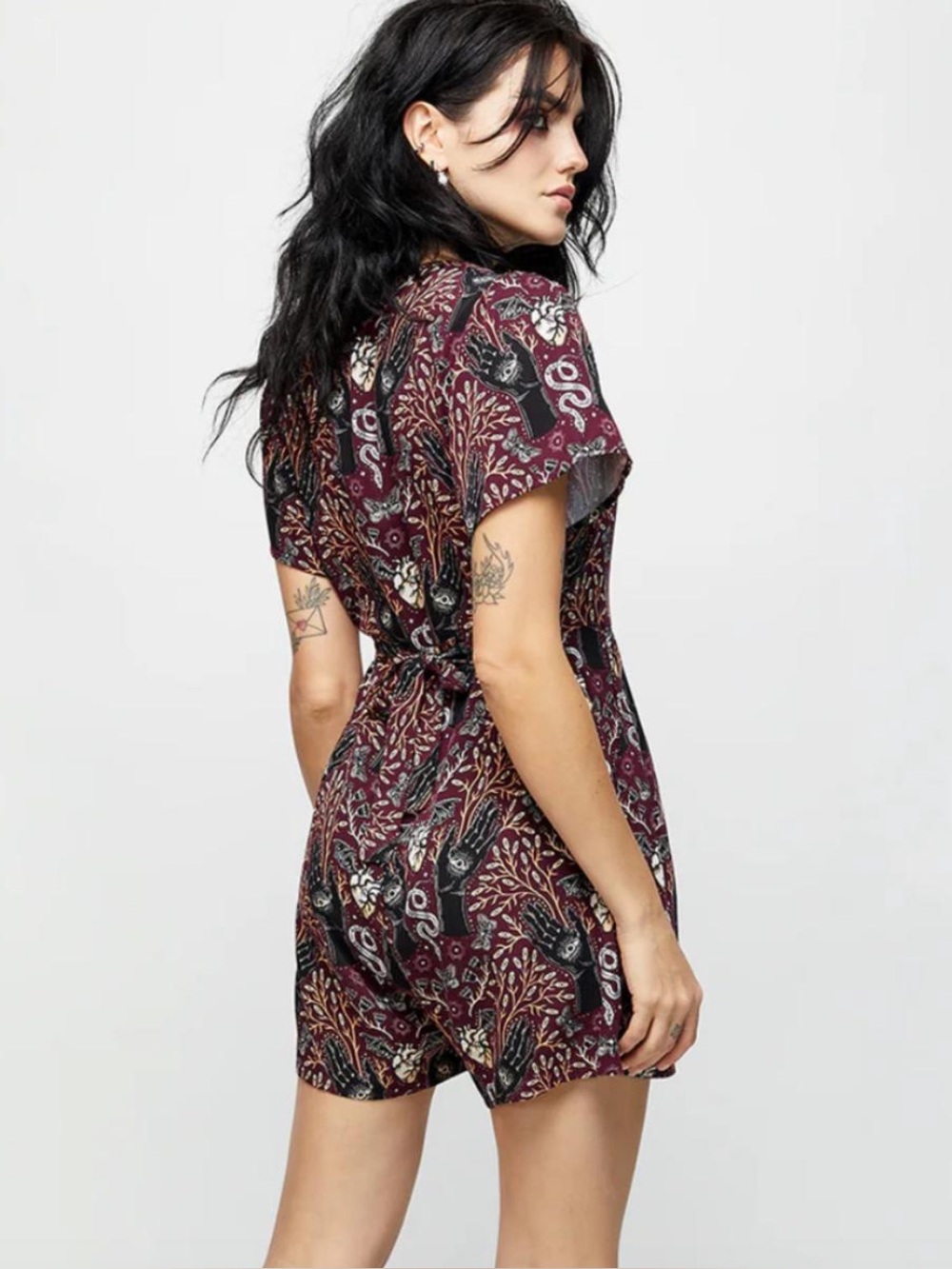 Disturbia Hemlock Romper Playsuit Size 10 Tie Waist Button Front Goth Witchy